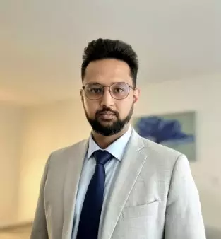 Prateek Arora Headshot